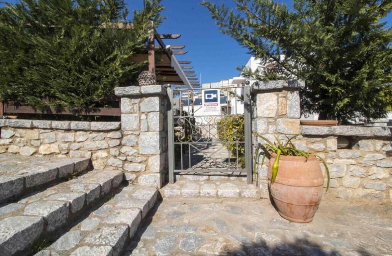 Malvazios Villas #2 Gythio Eksteriør billede
